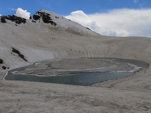 Bhrigu lake trek