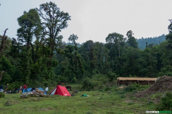 gairi-campsite-sahastra-tal-trek