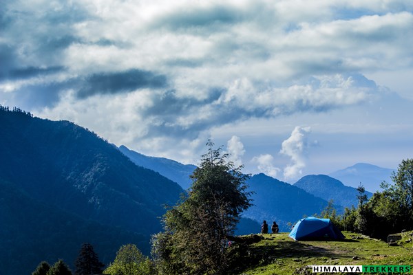 camp-site-at-tsokha-goecha-la-trek