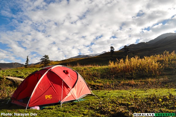 camping-grounds-for-bhrigu-lake