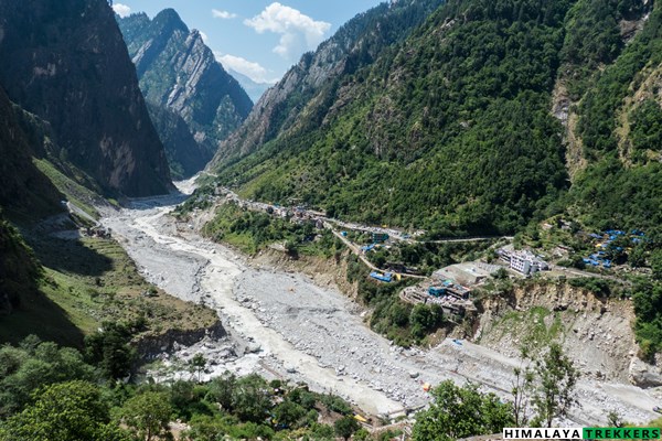 govindghat-and-alaknanda-river-seen-from-valley-of-flowers-trail