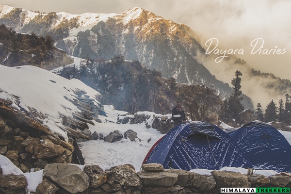 camping-on-snow-dayara-bugyal-trek