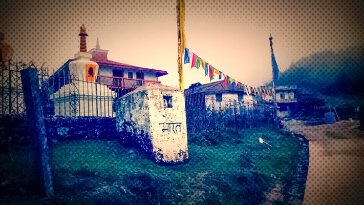 sandakphu-trek-border-at-meghma