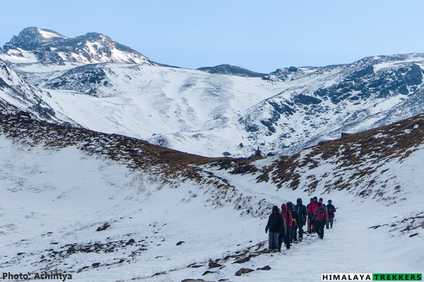 pangarchulla-summits-main-and-mini-peak