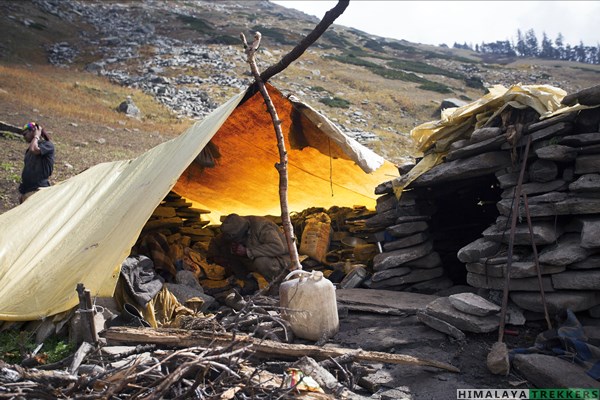 kaliheni-pass-trek-a-shepherd's-trail