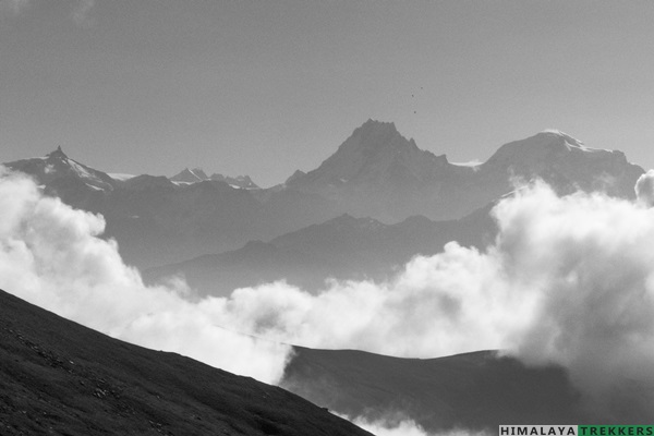 pir-panjal-range-from-kaliheni-base-camp