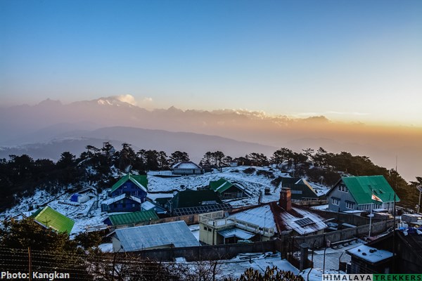 snowfall-at-sandakphu