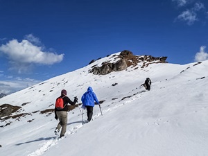 winter-kuari-pass-trek