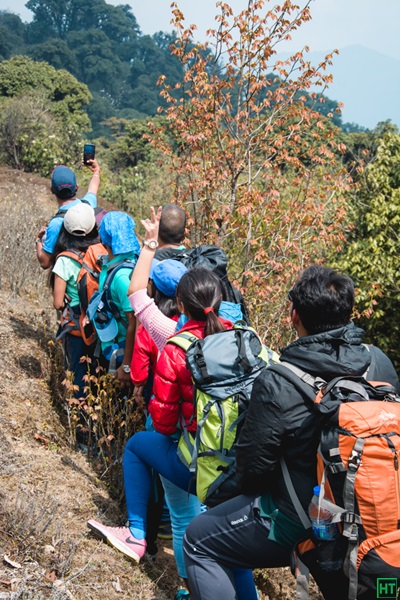 our-team-starting-sandakphu-trek