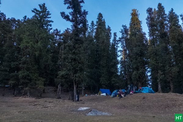 juda-tal-campsite-inside-jungle