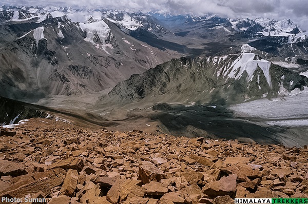 view-from-mount-yunam-summit-at-20000-ft