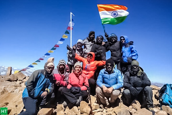 at-yunam-summit-20000-ft-6100-m