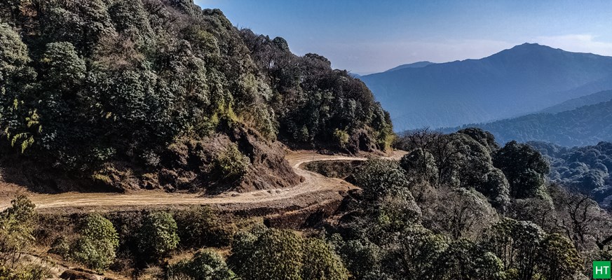 kaiyakata-to-kalapokhri-on-sandakphu-road