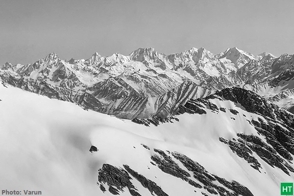 peak-panorama-from-bali-pass-trek
