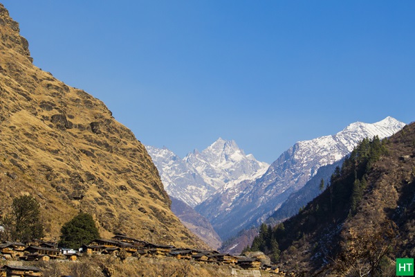 gangar-village-and-mountain-views-har-ki-dun-trek