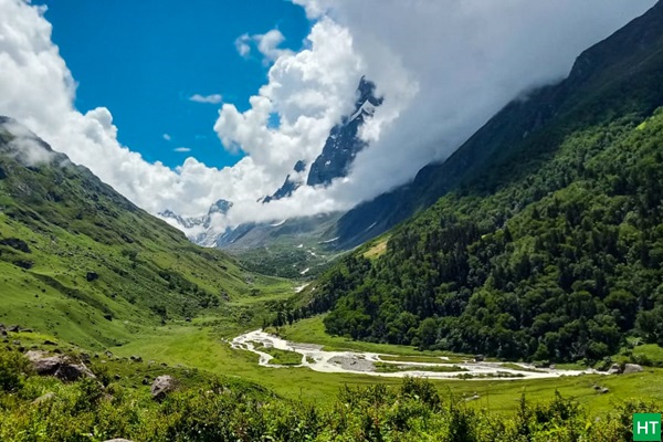 green-valley-to-har-ki-dun-in-summer