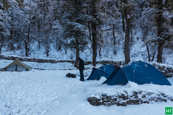 camping-at-dodital