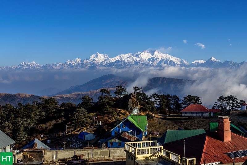 fantastic-peaks-views-in-winter-on-sandakphu-trail