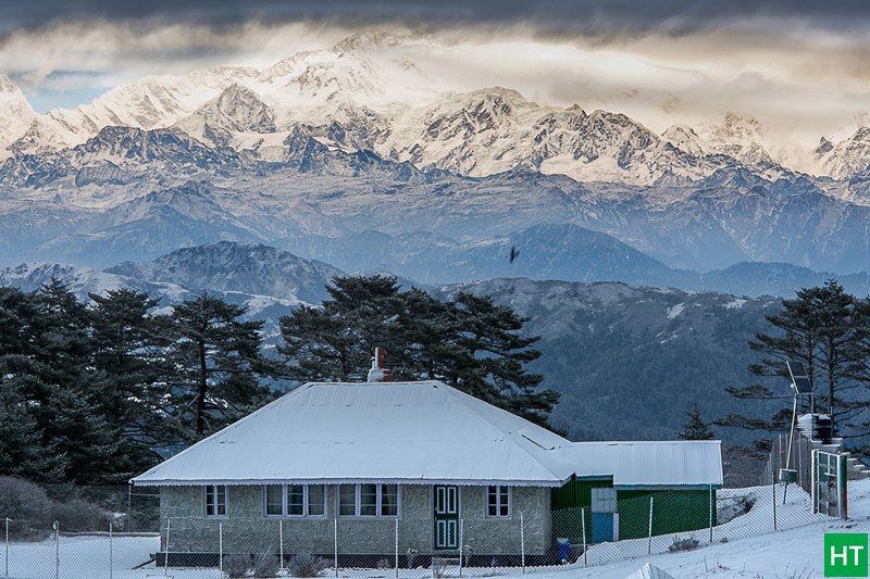 fresh-snow-at-sandakphu