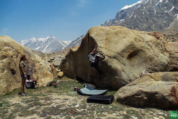 chhatru-and-chotadhara-top-alpine-rock-climbing-destination-in-india