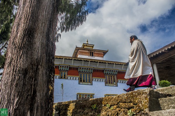 monastery-visits-from-yuksom