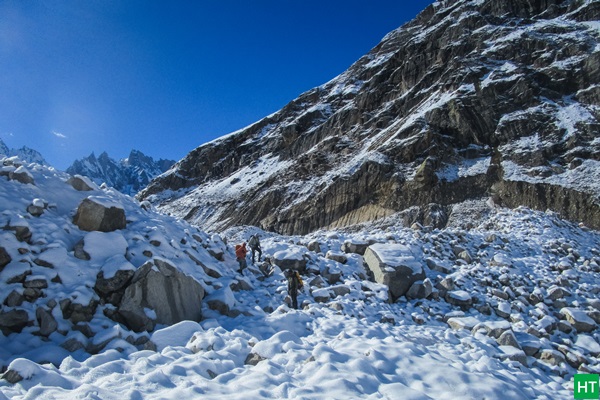 returning-to-donali-high-camp