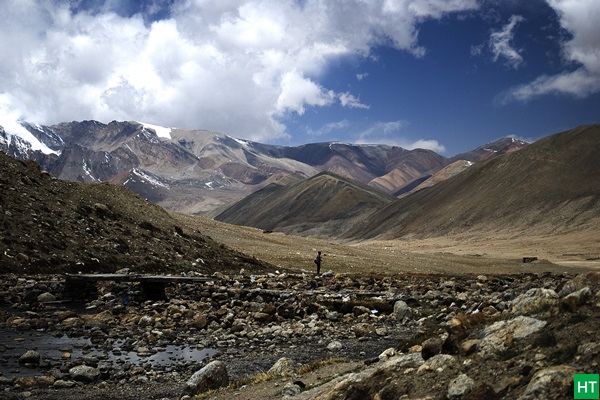 tibetan-plateau-around-thangu-and-above