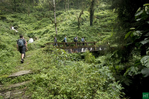 hiking-around-yuksom