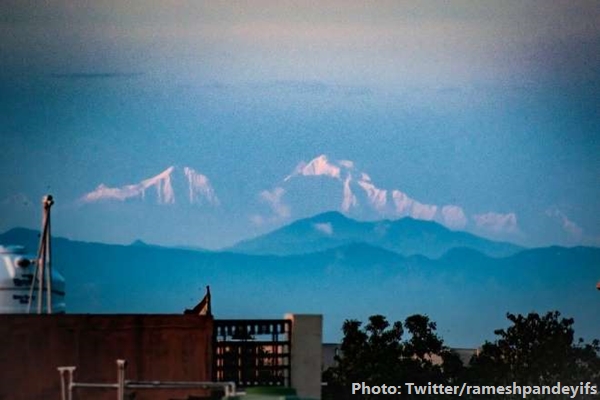 himalayan-peaks-from-saharanpur-town-in-april-2020