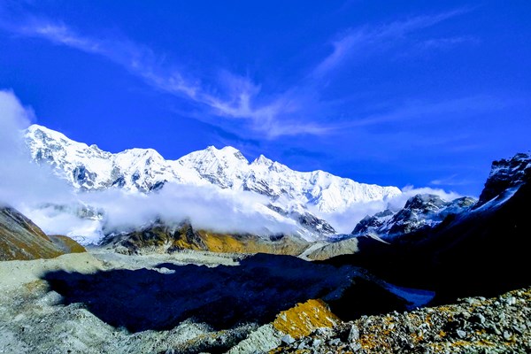 kanchenjunga-and-other-peaks-from-goechala-sunrise-point