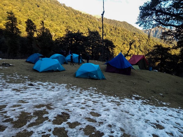 goi-campsite-dayara-bugyal