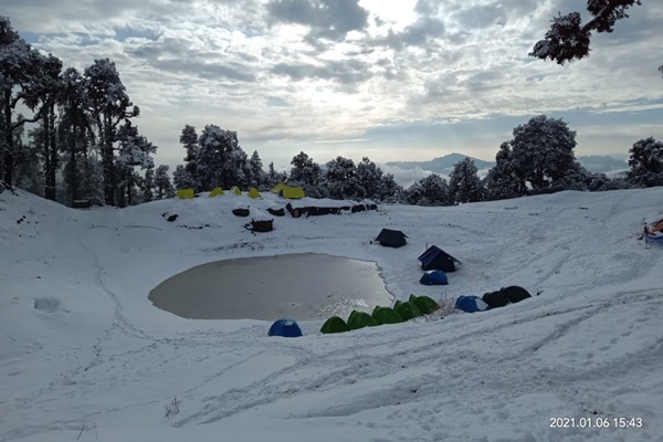 khopdalia-bekhaltal-campsite-early-jan-2020