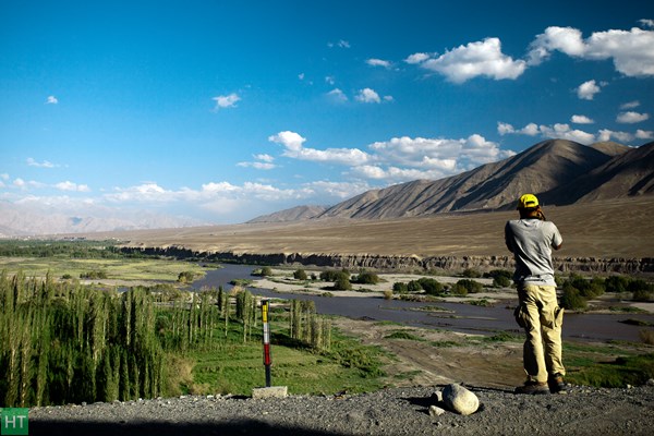 around-leh