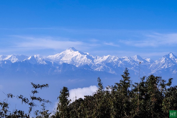 kanchenjunga-peak-from-rachela-pass