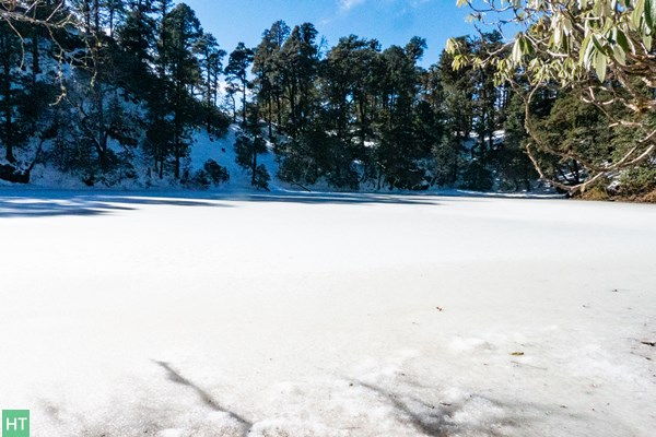 bekhal-tal-fully-frozen-in-december