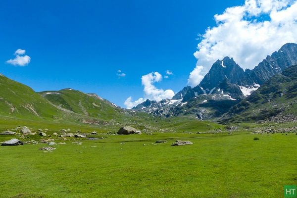 monsoon-is-best-time-for-kashmir-valley-treks