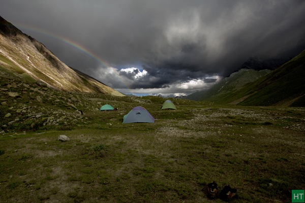 monsoon-produces-vibrant-landscapes