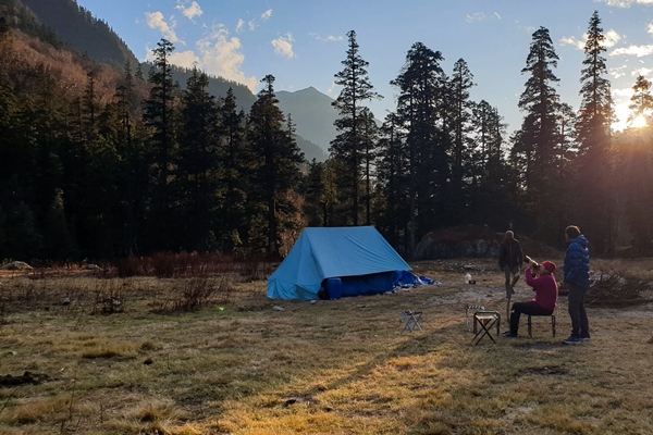 camping-at-simatra