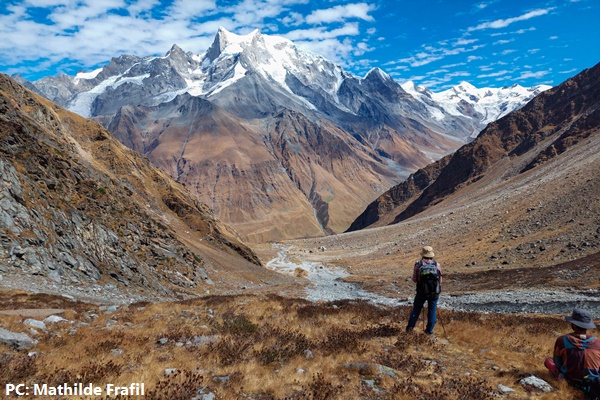 trekking-in-autumn