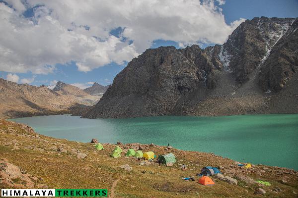 campsite-beside-ala-kul-lake-KG